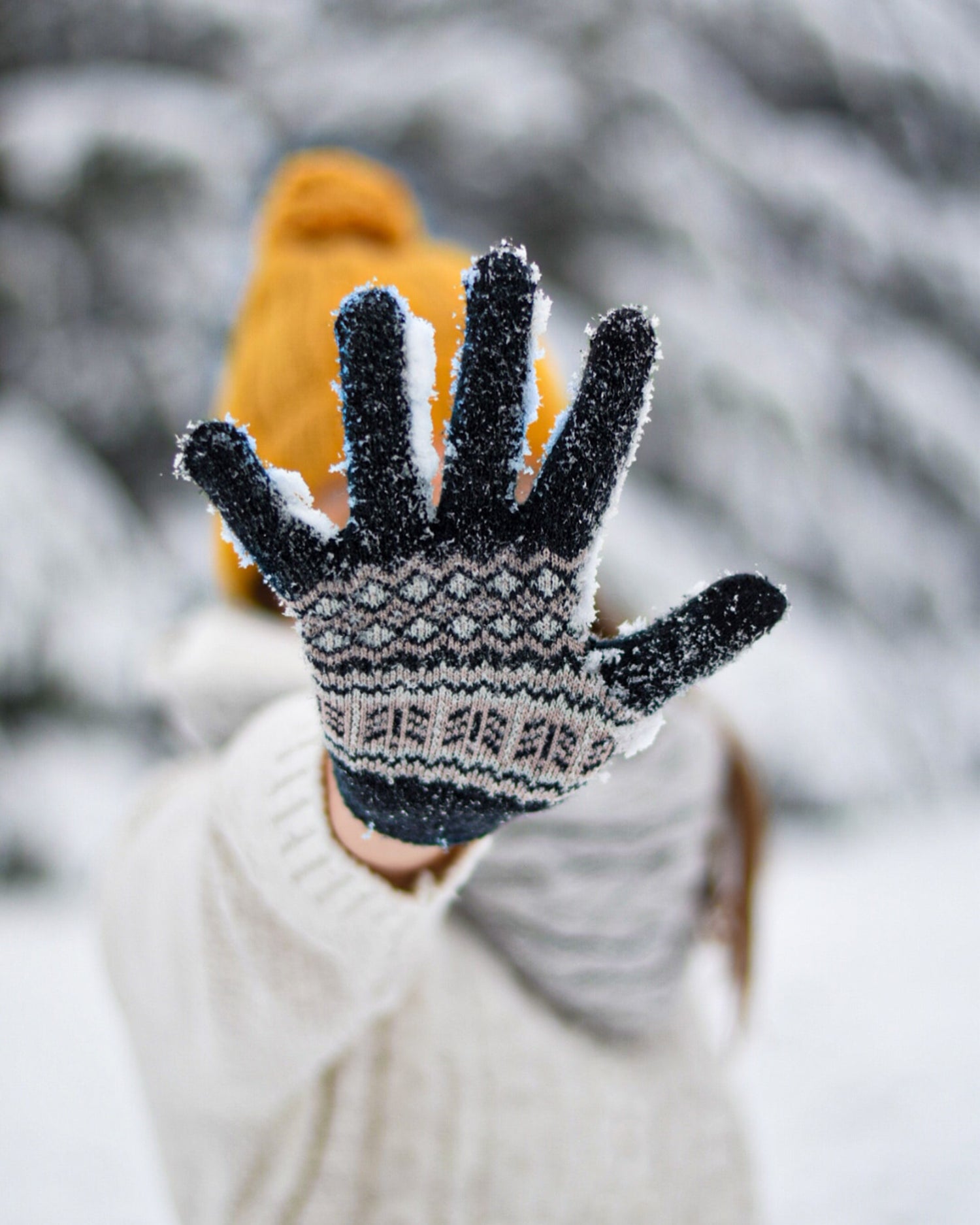 MotionHeat Canada Best Heated Vests, Gloves & Insoles